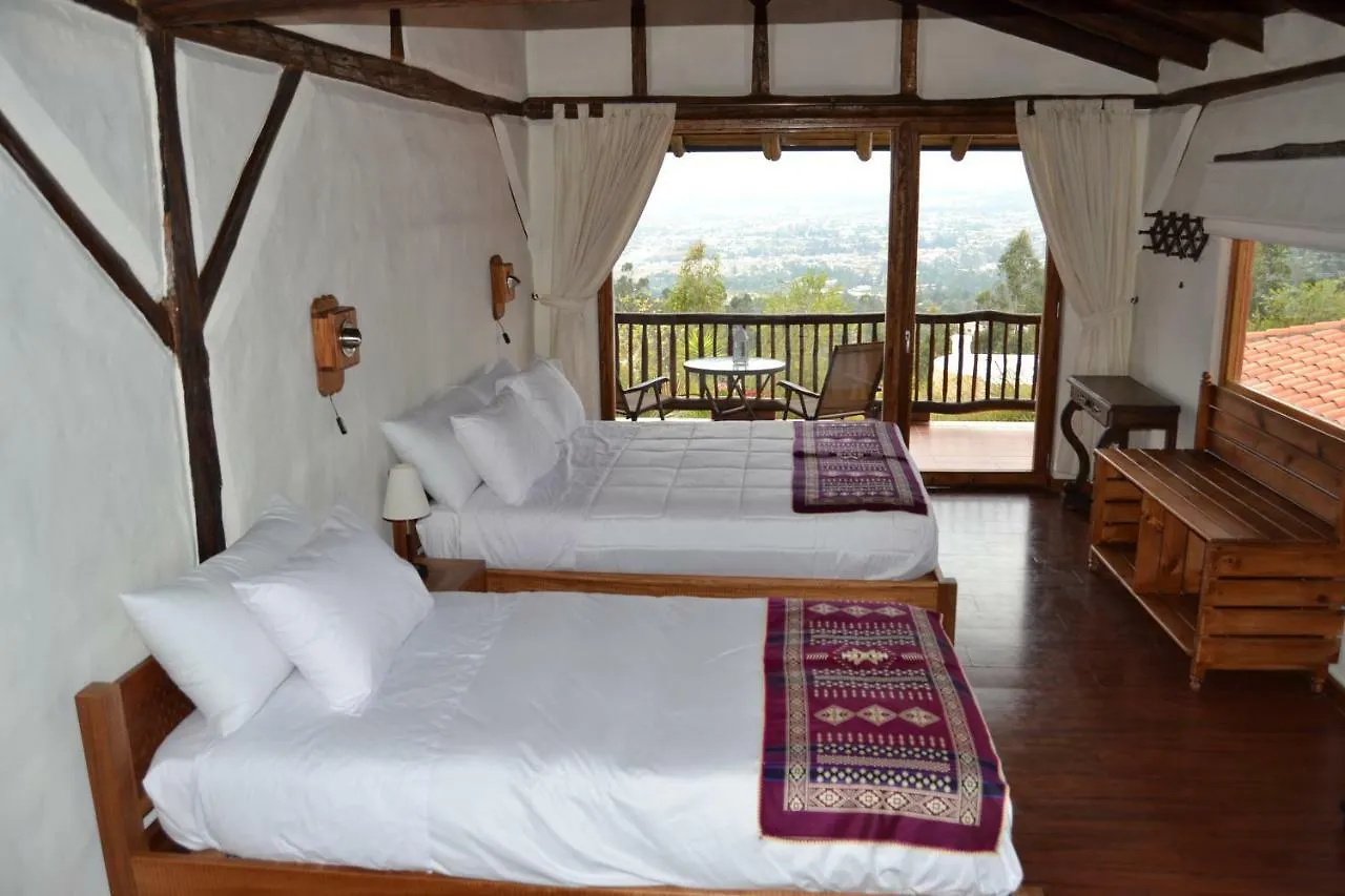 Hotel Ilatoa Lodge Quito